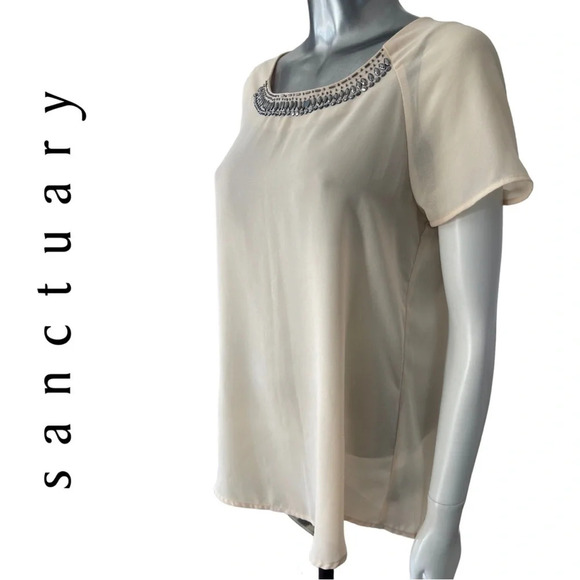 🛍️3/$40 Sanctuary Cream  Blouse Beaded Neckline Short Sleeve Size Small - Picture 3 of 7
